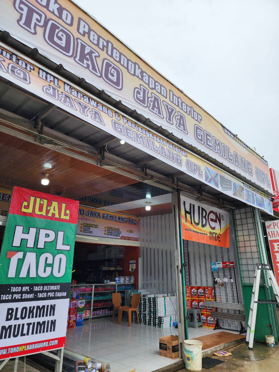 Warung Kopi di Jalan Ir Juanda: Saingan Rival Saat Citimall Datang